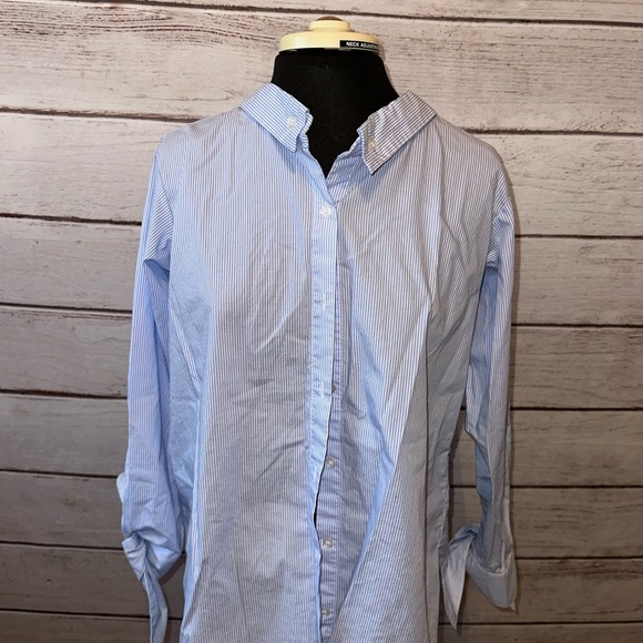 Unique collared Blouse Size 2 Pinstripes 
Office Business Casual Church School - Picture 1 of 8